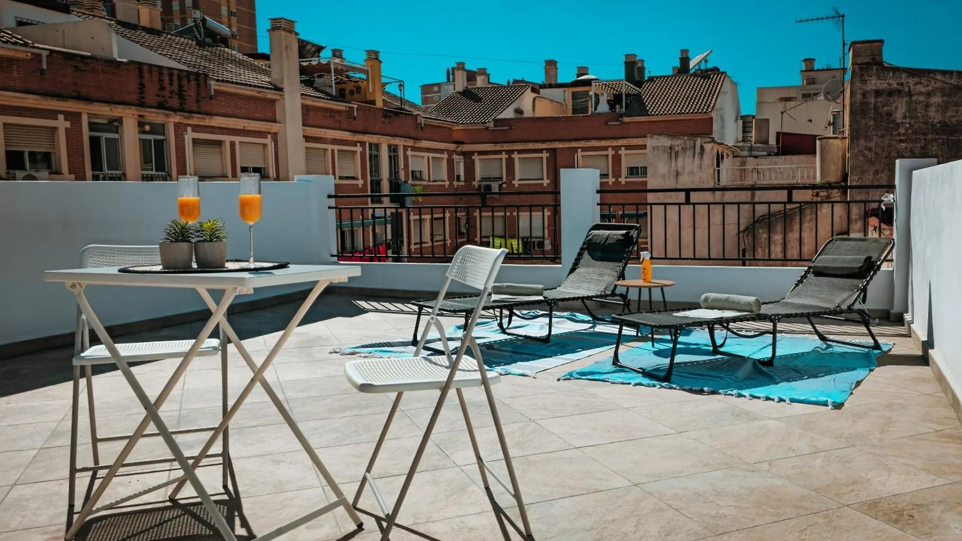 Malaga Central Stay Guest House Bed & Breakfast